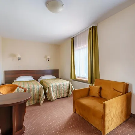 Pod Szrenicą Hotel apartamentowy 3*
